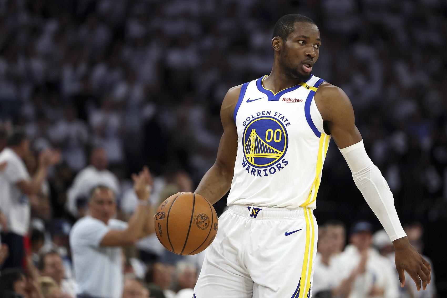 开云娱乐-勇士下周再不与库明加完成续约 他将在开始会见对他有意向的球队