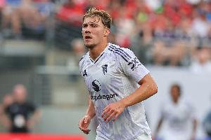 kaiyun sports-罗马诺：霍伊伦今天飞往罗马，将接受那不勒斯体检