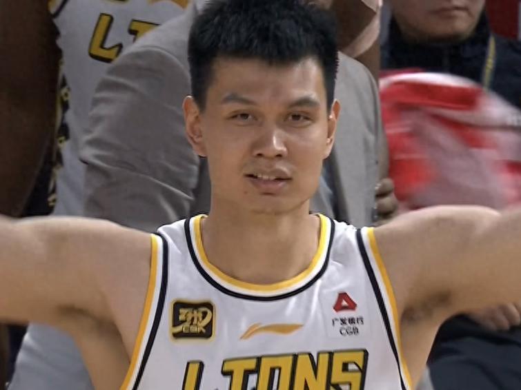 kaiyun sports-广厦送别瘟神许钟豪，CBA规则注定了混世魔王的层出不穷