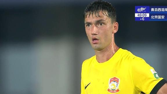 开云在线-记者：木塔力甫因髋关节受伤离开U22国足，预计缺席接近2周