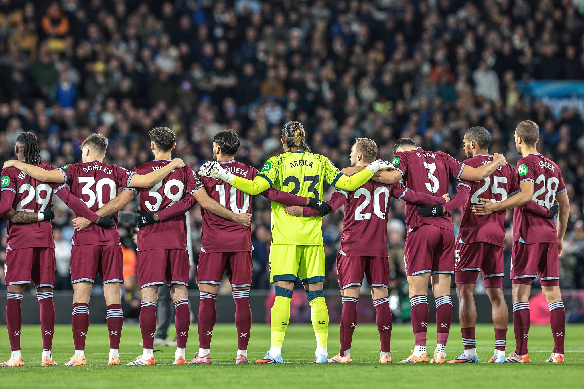 开云在线-西汉姆联错失努诺替代者，曼联抢先一步